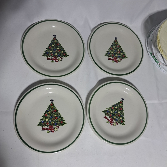 Mount Clemons Other - Mount Clemons Pottery Stoneware 4 Ct Salad Plates W/ Bag Christmas Tree Design